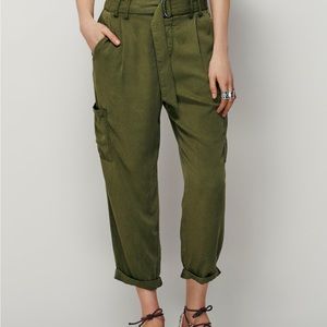 Free people super soft summers over cargo utility pant size 0